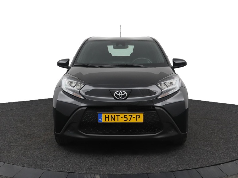 Toyota Aygo X - 1.0 VVT-i MT Play 16