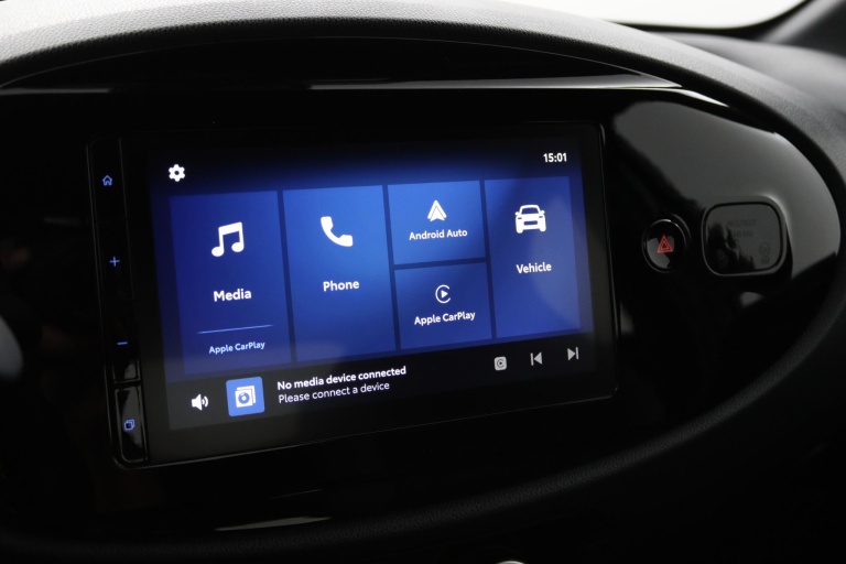 Toyota Aygo X - 1.0 VVT-i MT Play 36