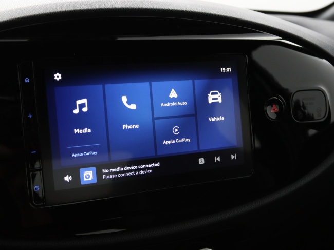 Toyota Aygo X - 1.0 VVT-i MT Play