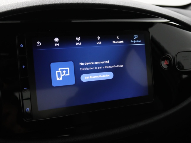 Toyota Aygo X - 1.0 VVT-i MT Play