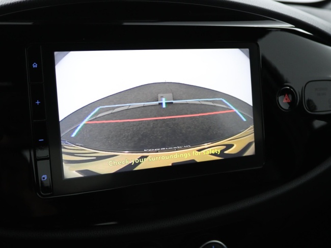 Toyota Aygo X - 1.0 VVT-i MT Play