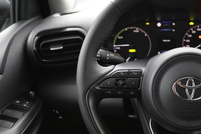 Toyota Yaris - 1.5 Hybrid 115 Active 19