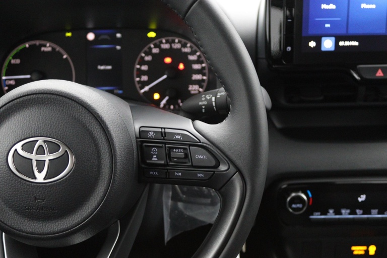 Toyota Yaris - 1.5 Hybrid 115 Active 21