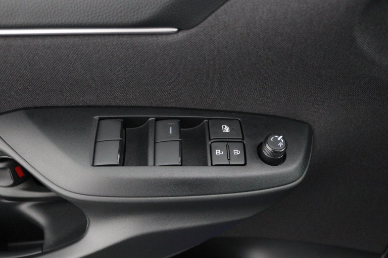 Toyota Yaris - 1.5 Hybrid 115 Active 27