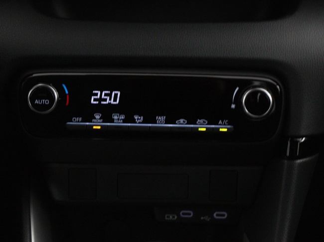 Toyota Yaris - 1.5 Hybrid 115 Active