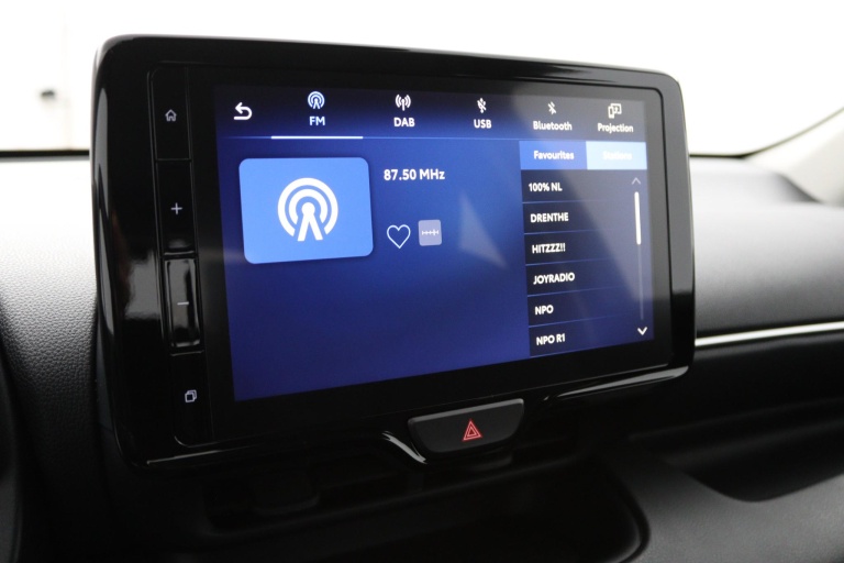 Toyota Yaris - 1.5 Hybrid 115 Active 8