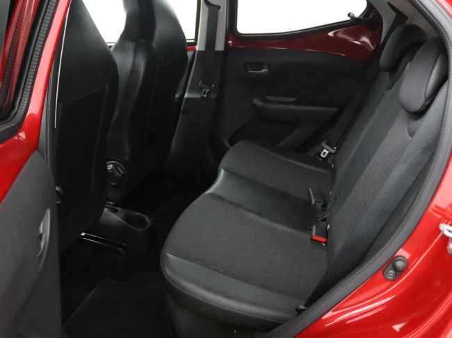 Toyota Aygo - 1.0 VVT-i x-clusiv