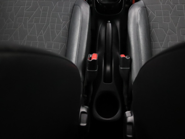 Toyota Aygo - 1.0 VVT-i x-clusiv