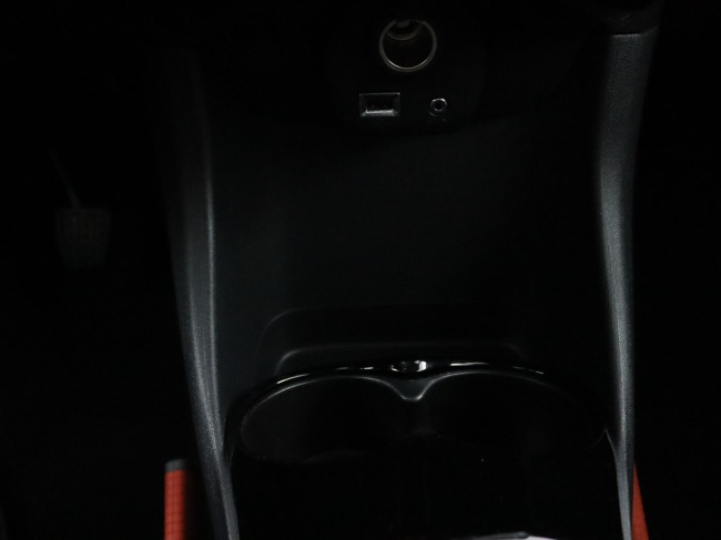 Toyota Aygo - 1.0 VVT-i x-clusiv