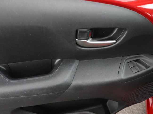 Toyota Aygo - 1.0 VVT-i x-clusiv