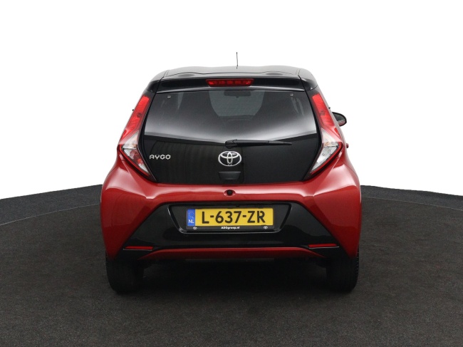 Toyota Aygo - 1.0 VVT-i x-clusiv