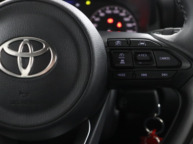 Toyota Yaris - 1.5 Hybrid 115 Active