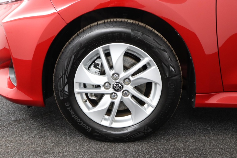 Toyota Yaris - 1.5 Hybrid 115 Active 36