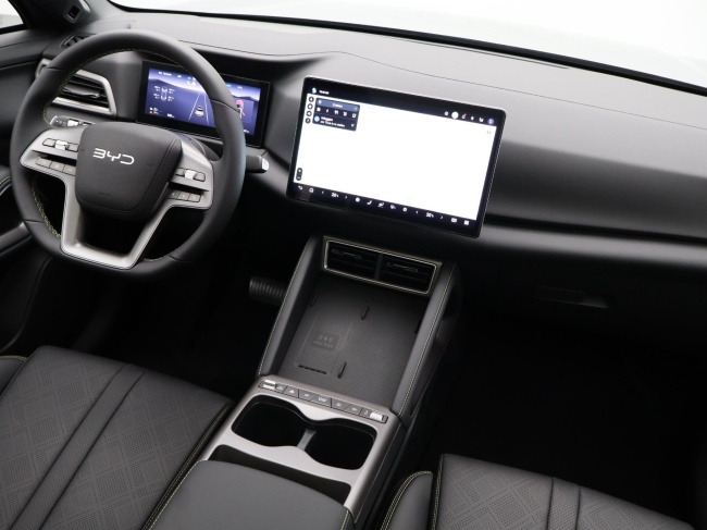 BYD ATTO 2 DM-i - Boost