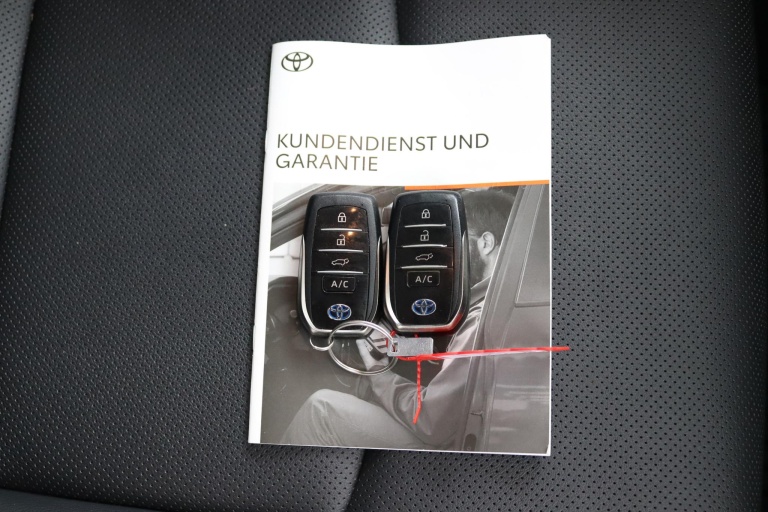 Toyota RAV4 - 2.5 Plug-in Hybrid AWD Bi-Tone Plus 26