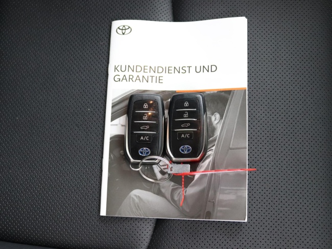 Toyota RAV4 - 2.5 Plug-in Hybrid AWD Bi-Tone Plus