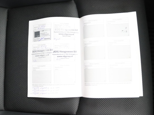 Toyota RAV4 - 2.5 Plug-in Hybrid AWD Bi-Tone Plus