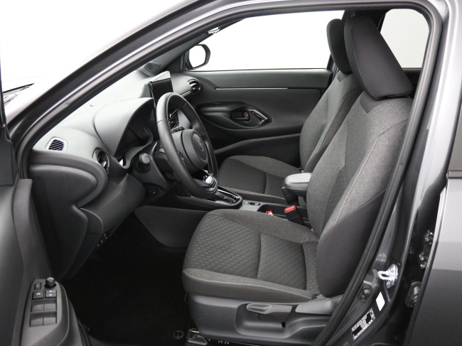 Toyota Yaris Cross - 1.5 Hybrid 115 First Edition