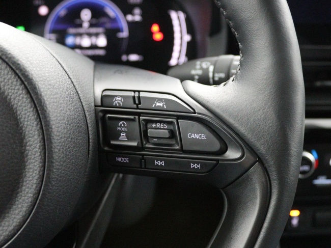 Toyota Yaris Cross - 1.5 Hybrid 115 First Edition