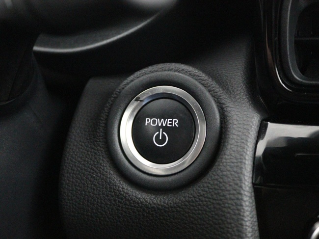 Toyota Yaris Cross - 1.5 Hybrid 115 First Edition