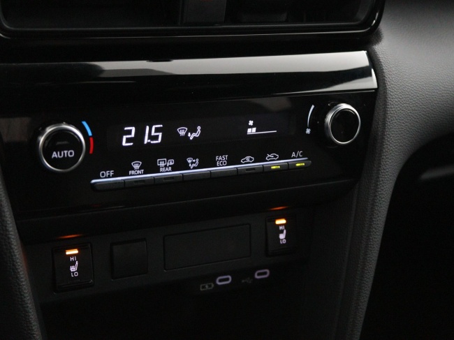 Toyota Yaris Cross - 1.5 Hybrid 115 First Edition