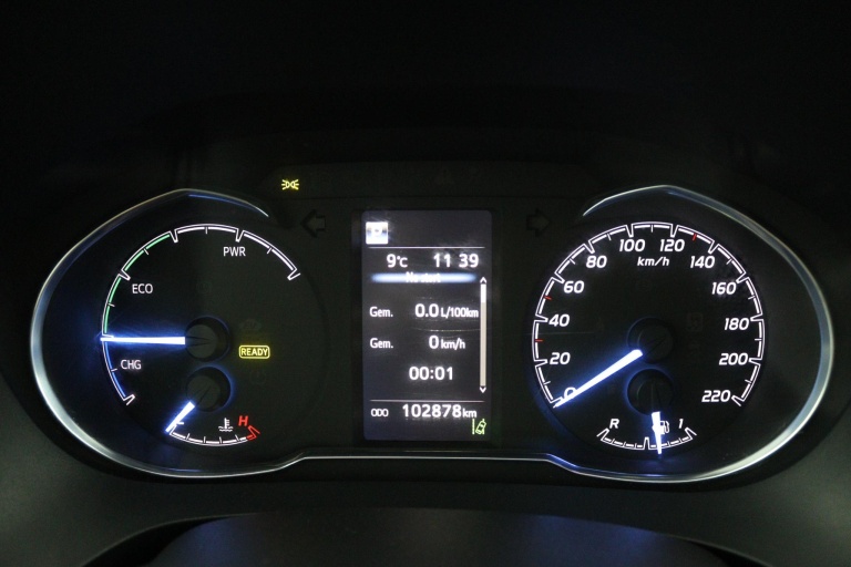 Toyota Yaris - 1.5 Hybrid Bi-Tone 6