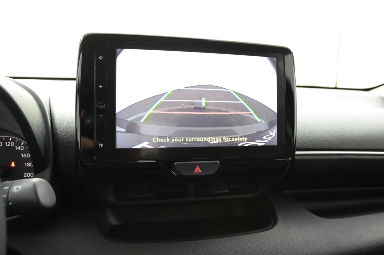 Toyota Yaris - 1.5 Hybrid 115 Comfort 14