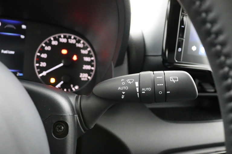 Toyota Yaris - 1.5 Hybrid 115 Comfort 21