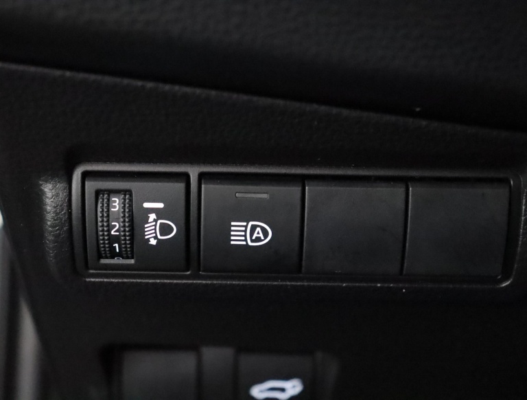 Toyota Corolla Cross - Hybrid 140 Style 29