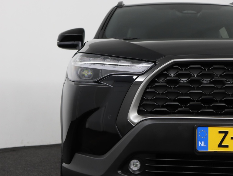 Toyota Corolla Cross - Hybrid 140 Style 38