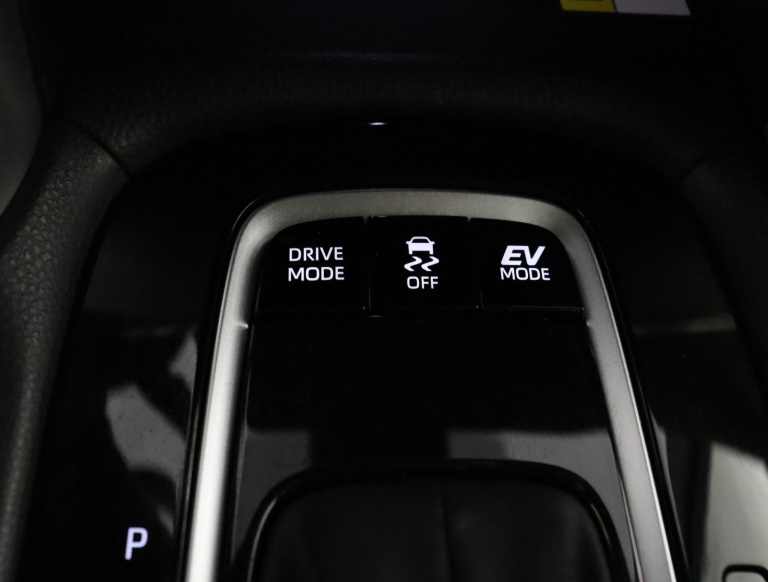 Toyota Corolla Cross - Hybrid 140 Style 56