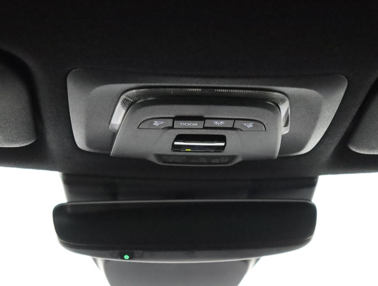 Toyota Corolla Cross - Hybrid 140 Style 61