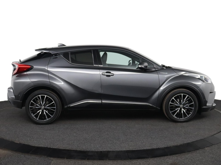 Toyota C-HR - 1.8 Hybrid First Edition 13