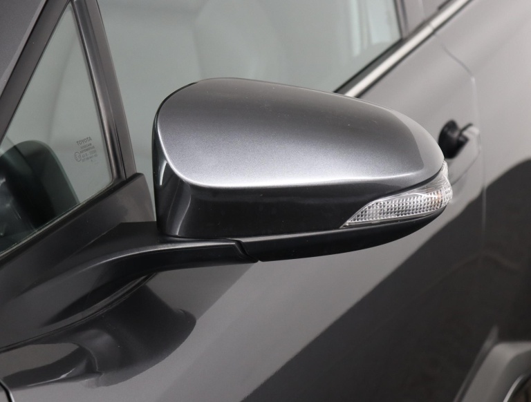 Toyota C-HR - 1.8 Hybrid First Edition 37