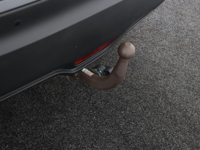 Toyota C-HR - 1.8 Hybrid First Edition