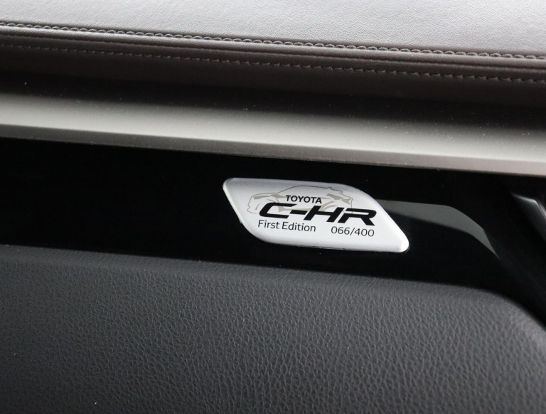 Toyota C-HR - 1.8 Hybrid First Edition 45