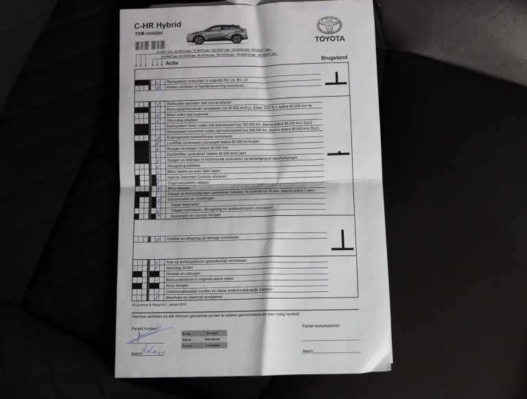 Toyota C-HR - 1.8 Hybrid First Edition 46