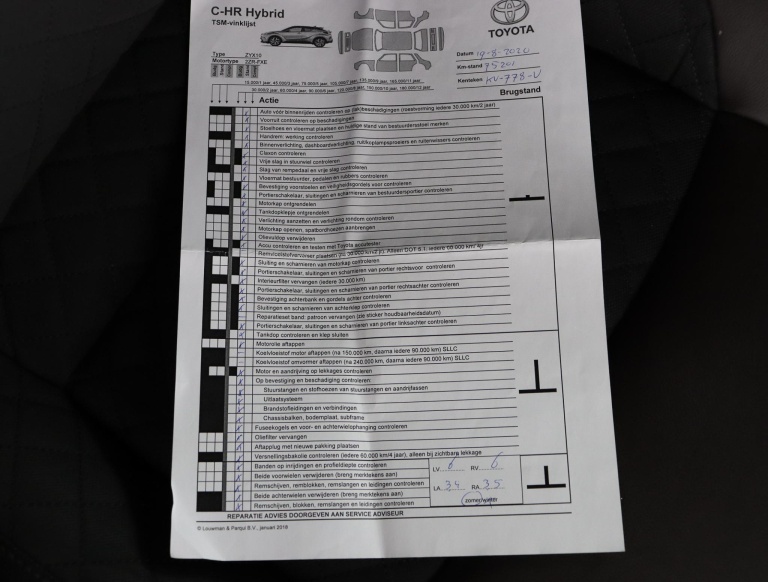 Toyota C-HR - 1.8 Hybrid First Edition 47