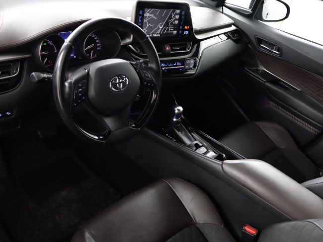 Toyota C-HR - 1.8 Hybrid First Edition