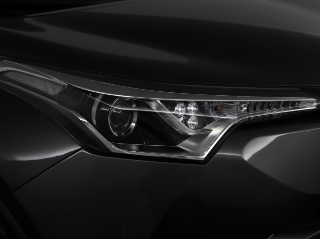 Toyota C-HR - 1.8 Hybrid First Edition