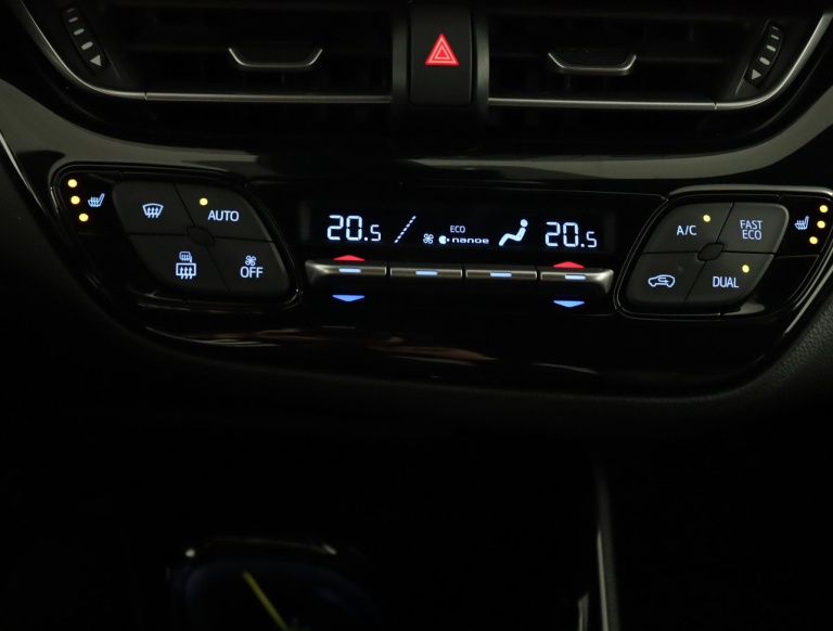 Toyota C-HR - 1.8 Hybrid First Edition 7