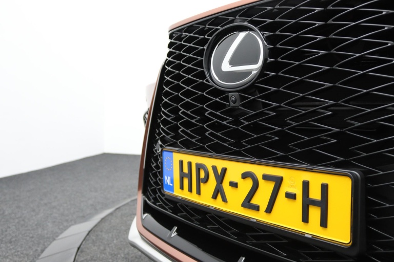 Lexus NX - 450h+ AWD F SPORT Line 40