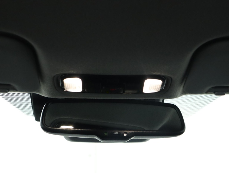 Toyota Yaris - 1.5 Hybrid 115 Dynamic 33