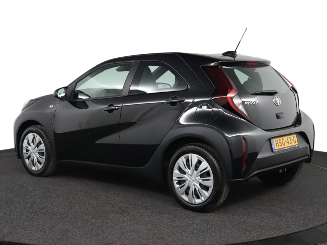 Toyota Aygo X - 1.0 VVT-i MT Play