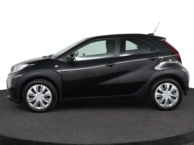 Toyota Aygo X - 1.0 VVT-i MT Play