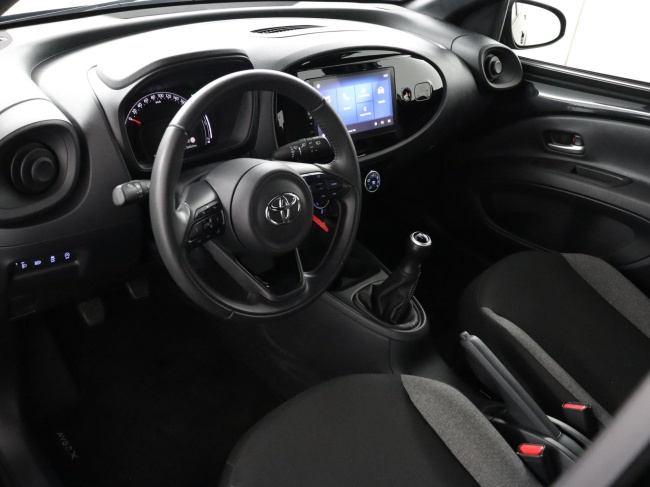 Toyota Aygo X - 1.0 VVT-i MT Play
