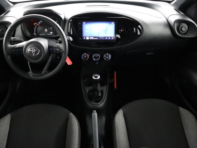 Toyota Aygo X - 1.0 VVT-i MT Play