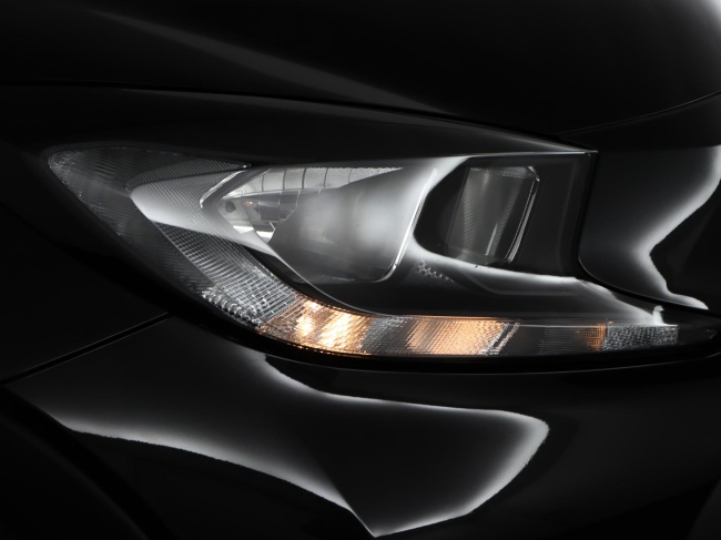 Toyota Aygo X - 1.0 VVT-i MT Play