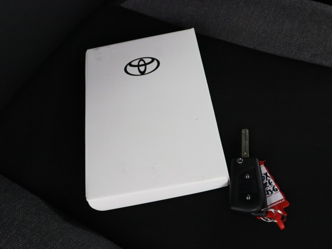 Toyota Aygo X - 1.0 VVT-i MT Play