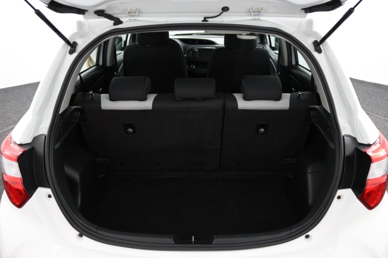 Toyota Yaris - 1.5 Hybrid Design Sport 22